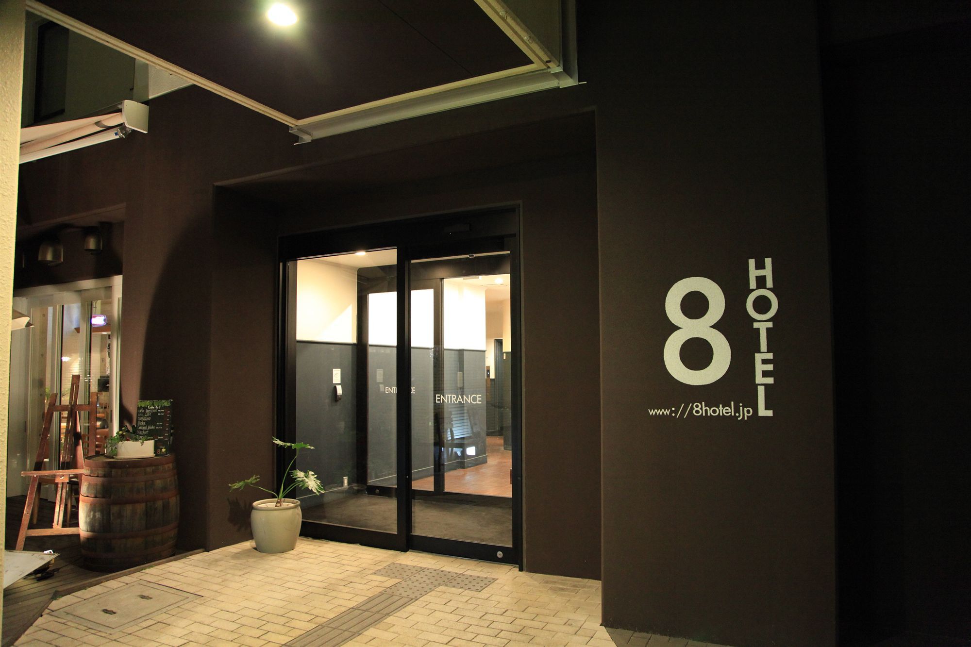 8 Hotel Shonan Fujisawa Exterior foto